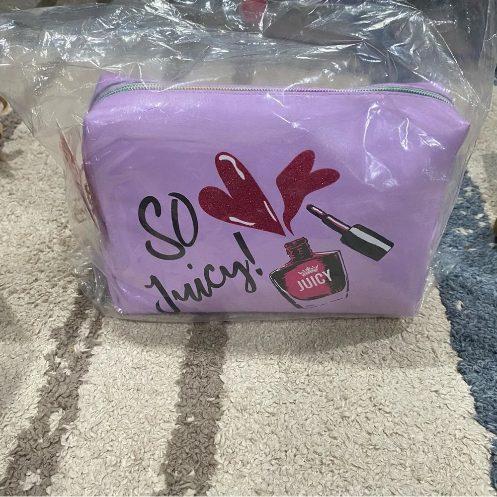 693 Juicy Couture Lavender Beauty Cosmetic Case with travel bottle